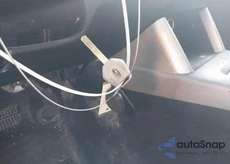 2010 Subaru Forester 2.5X Premium z USA, uszkodzony, nr VIN JF2SH6CCXAH910401